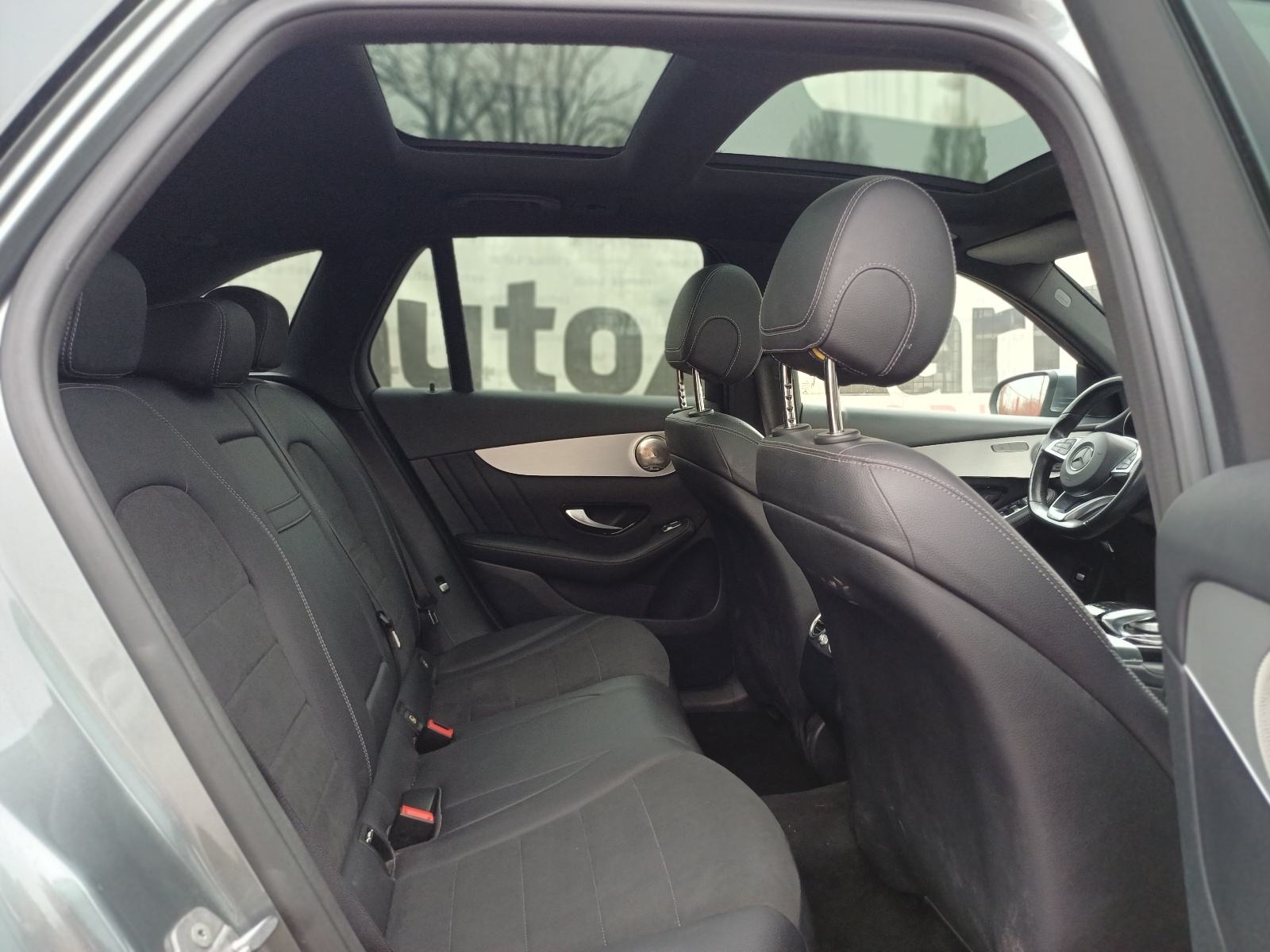 Mercedes-Benz GLC 220 d 4MATIC AMG *Koža,Panorama,Navi,Led,Alu"19*