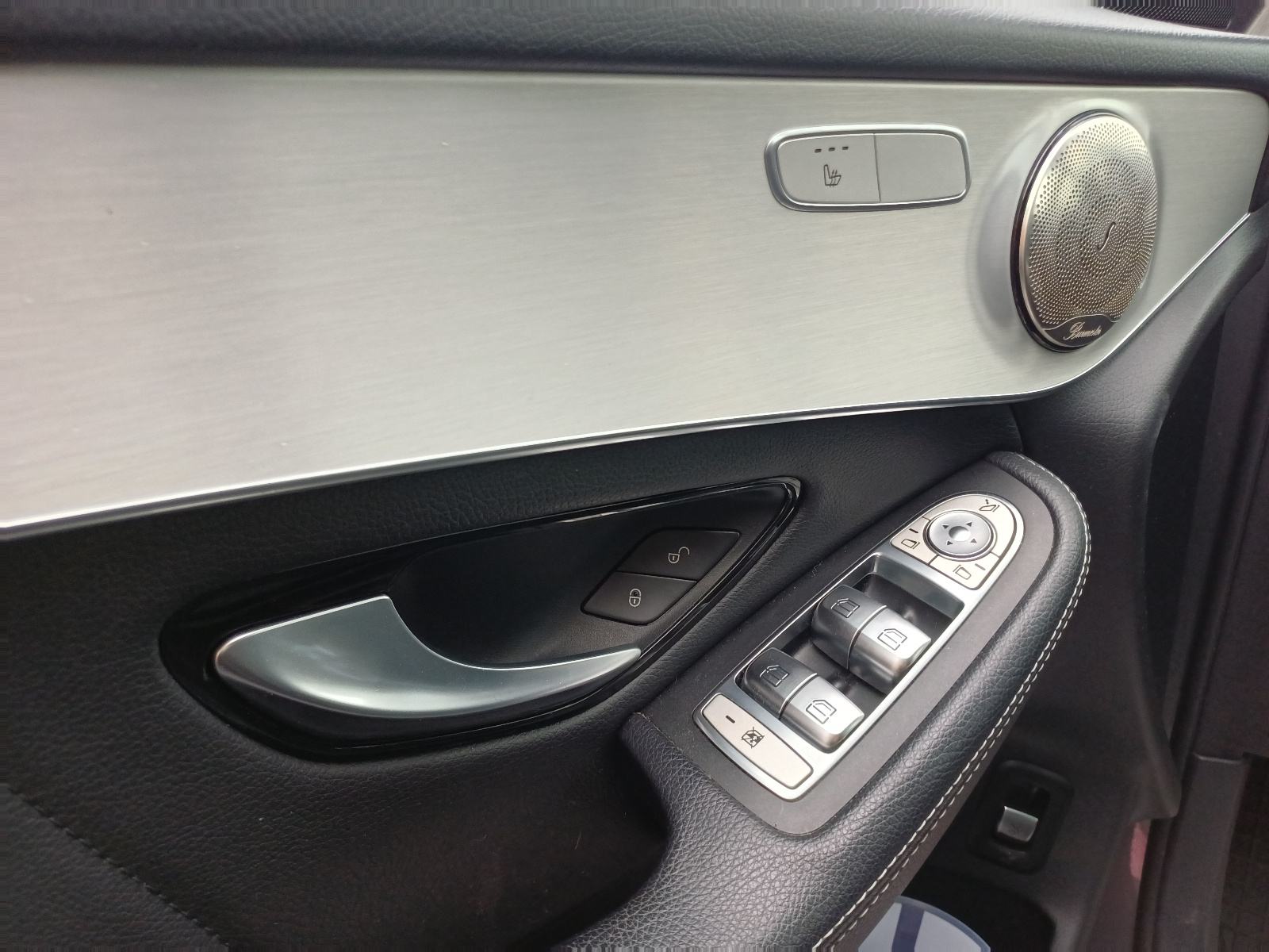 Mercedes-Benz GLC 220 d 4MATIC AMG *Koža,Panorama,Navi,Led,Alu"19*