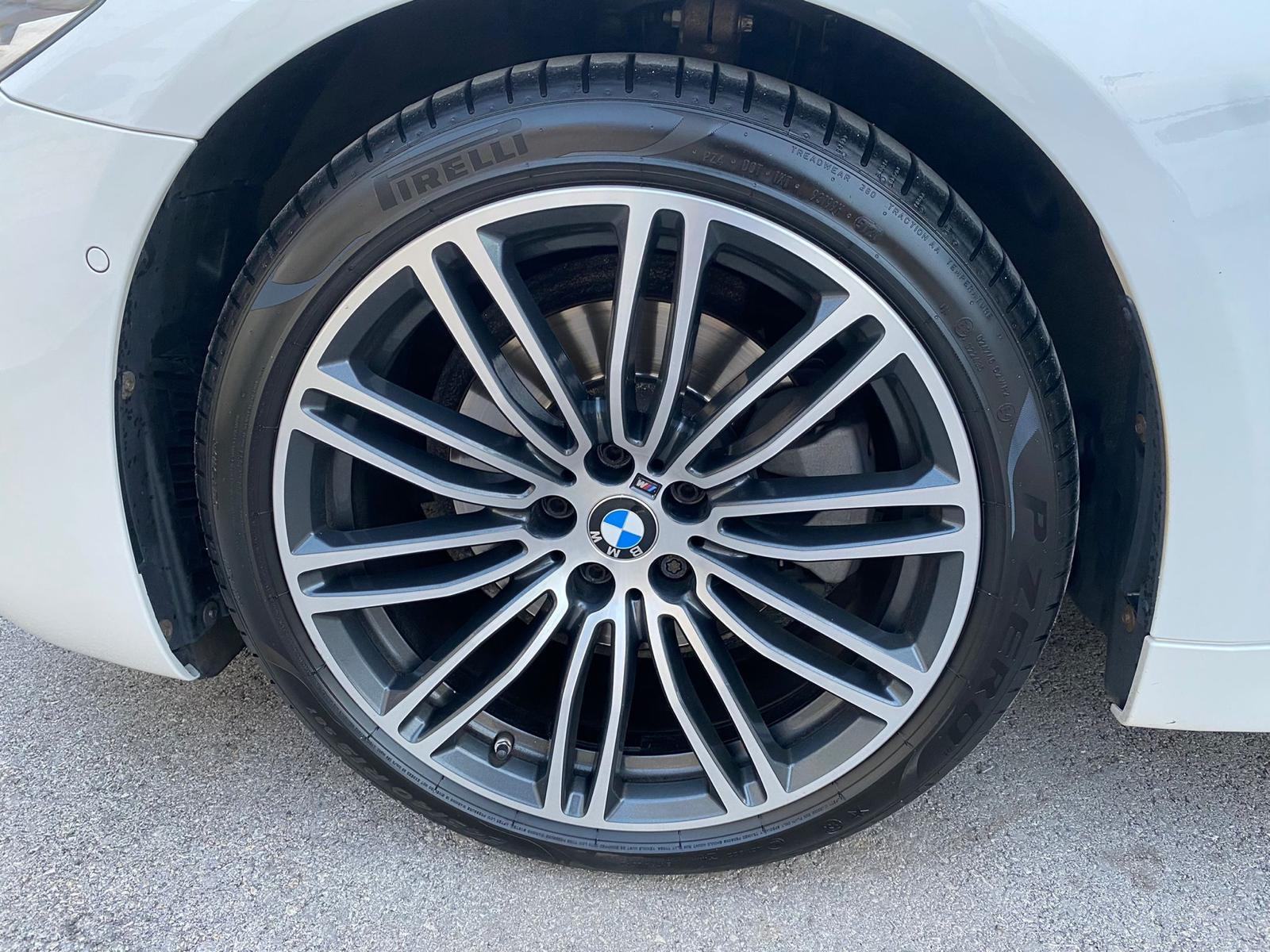 Bmw serija 5 520d M-Paket, Led, Navigacija, Alcantara, 19”,