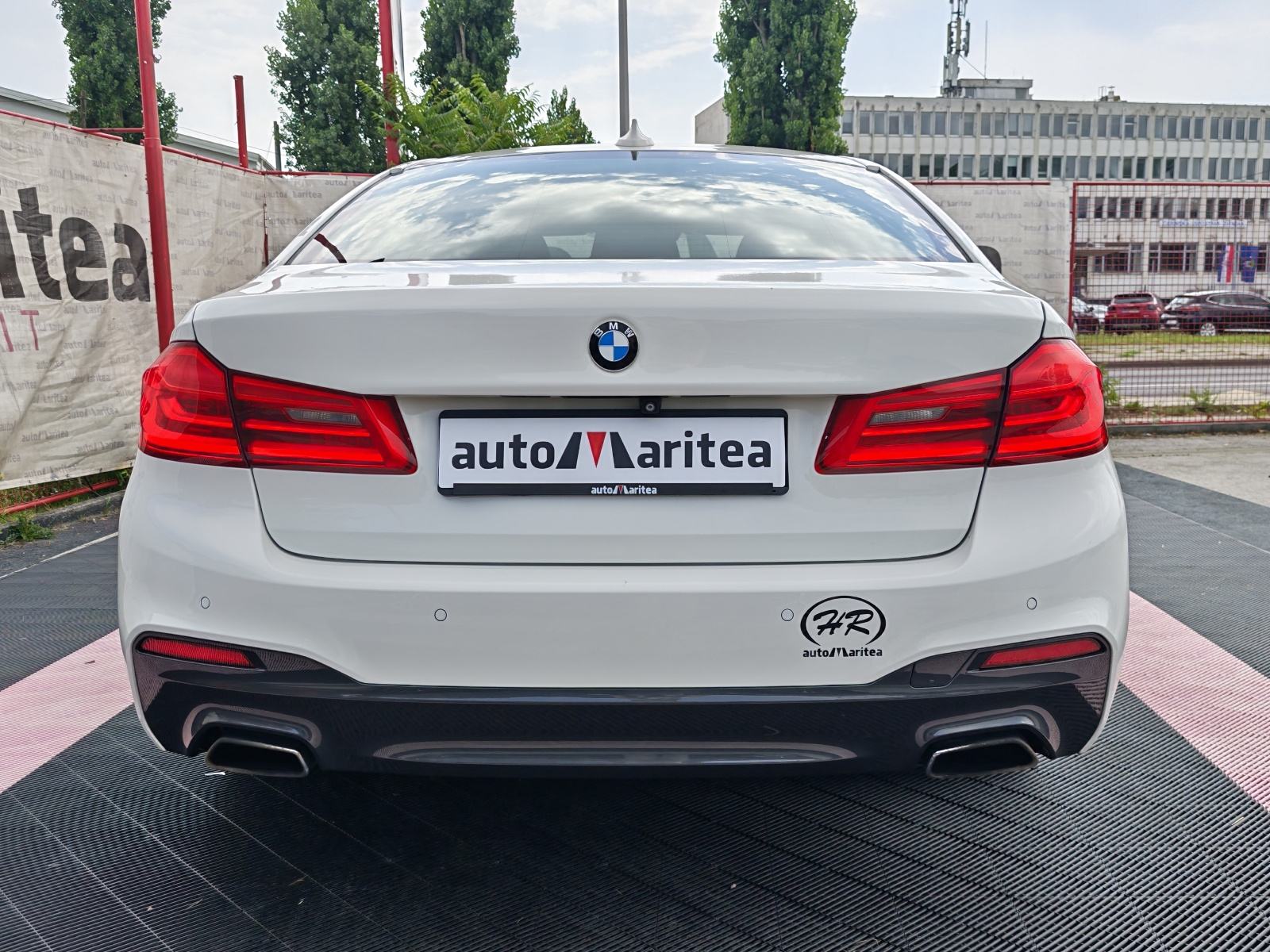 Bmw serija 5 520d M-Paket, Led, Navigacija, Alcantara, 19”,