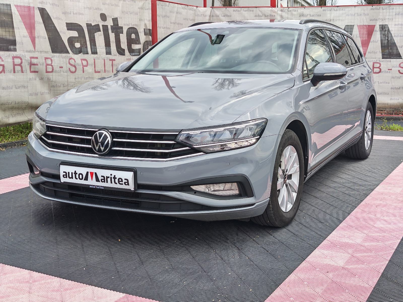 VW Passat Variant 2,0 TDI*Redizajn*DSG*Navi,Kamera,Alu* Reg 09/26