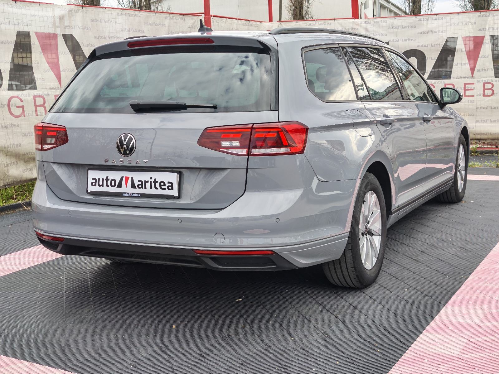 VW Passat Variant 2,0 TDI*Redizajn*DSG*Navi,Kamera,Alu* Reg 09/26
