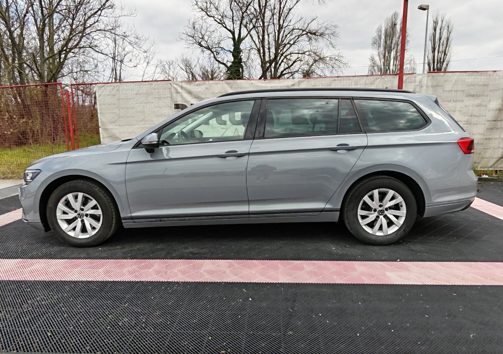 VW Passat Variant 2,0 TDI*Redizajn*DSG*Navi,Kamera,Alu* Reg 09/26