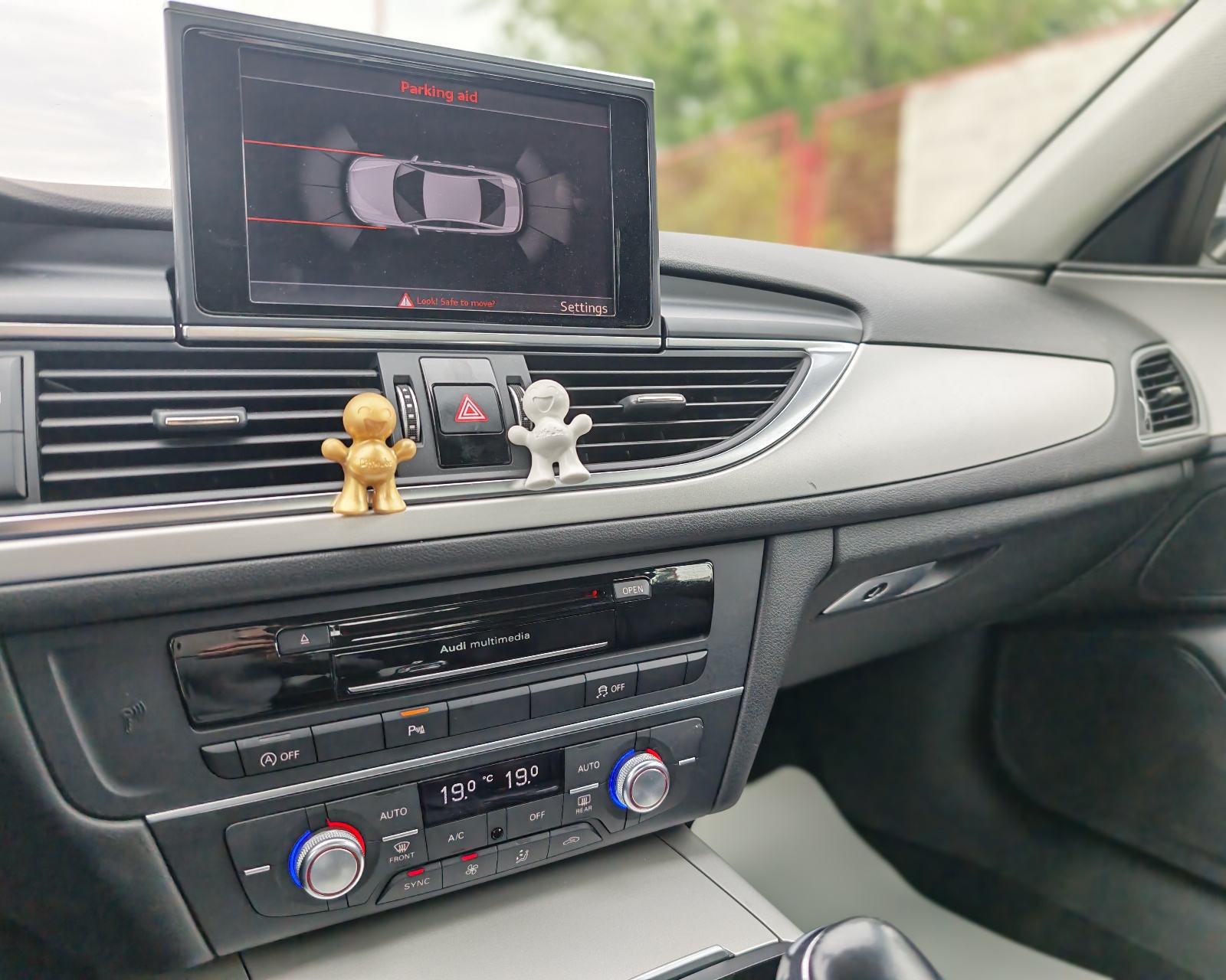 Audi A6 2,0 TDI S-tronci*Navi,Koža,Senzori,Xenon,Alu"18*Reg 07/26*