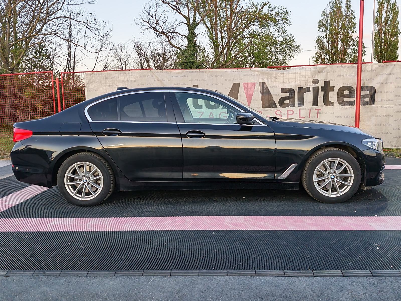 BMW serija 5 520d*Business line*Led*navi*Alu*Garancija