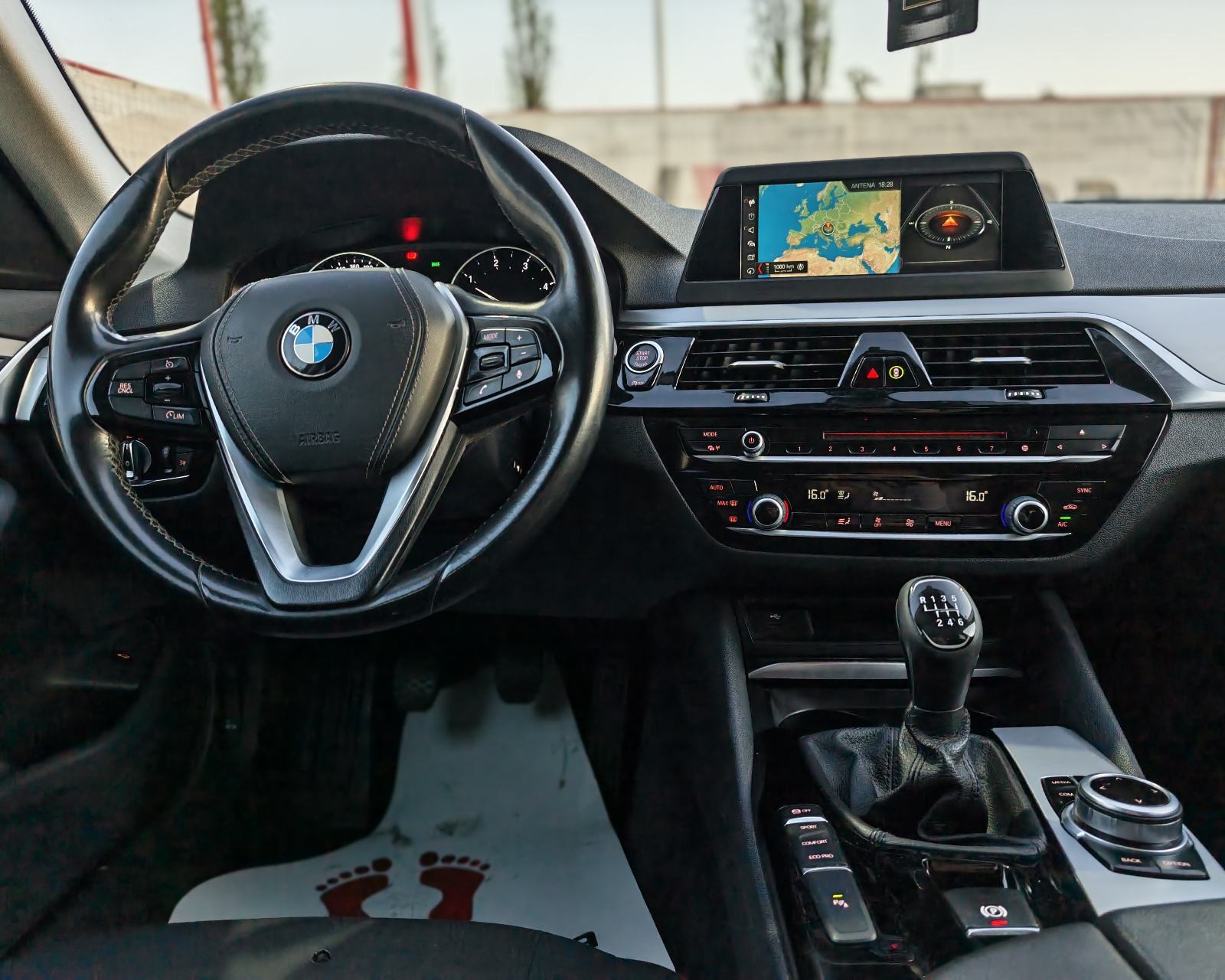 BMW serija 5 520d*Business line*Led*navi*Alu*Garancija
