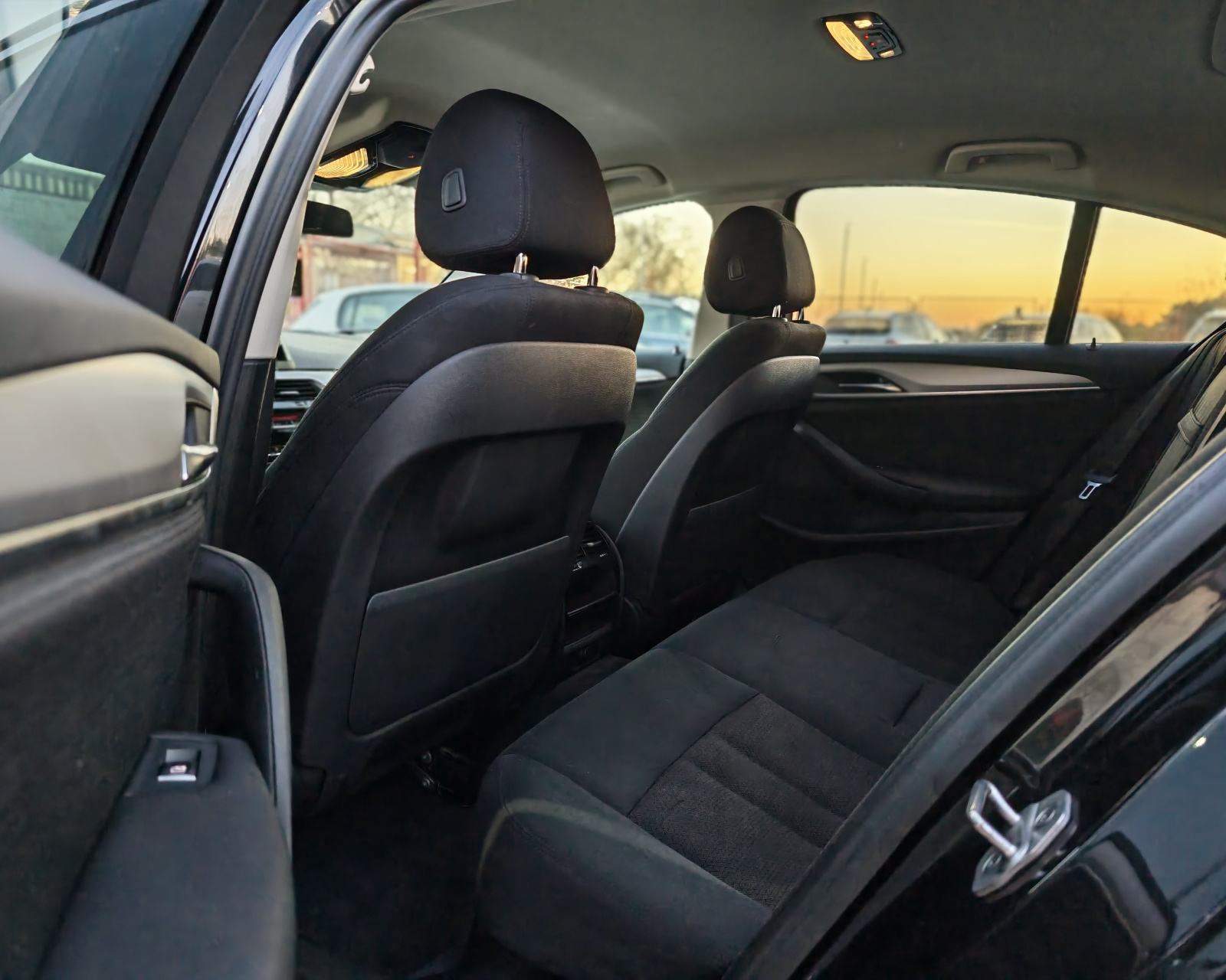 BMW serija 5 520d*Business line*Led*navi*Alu*Garancija