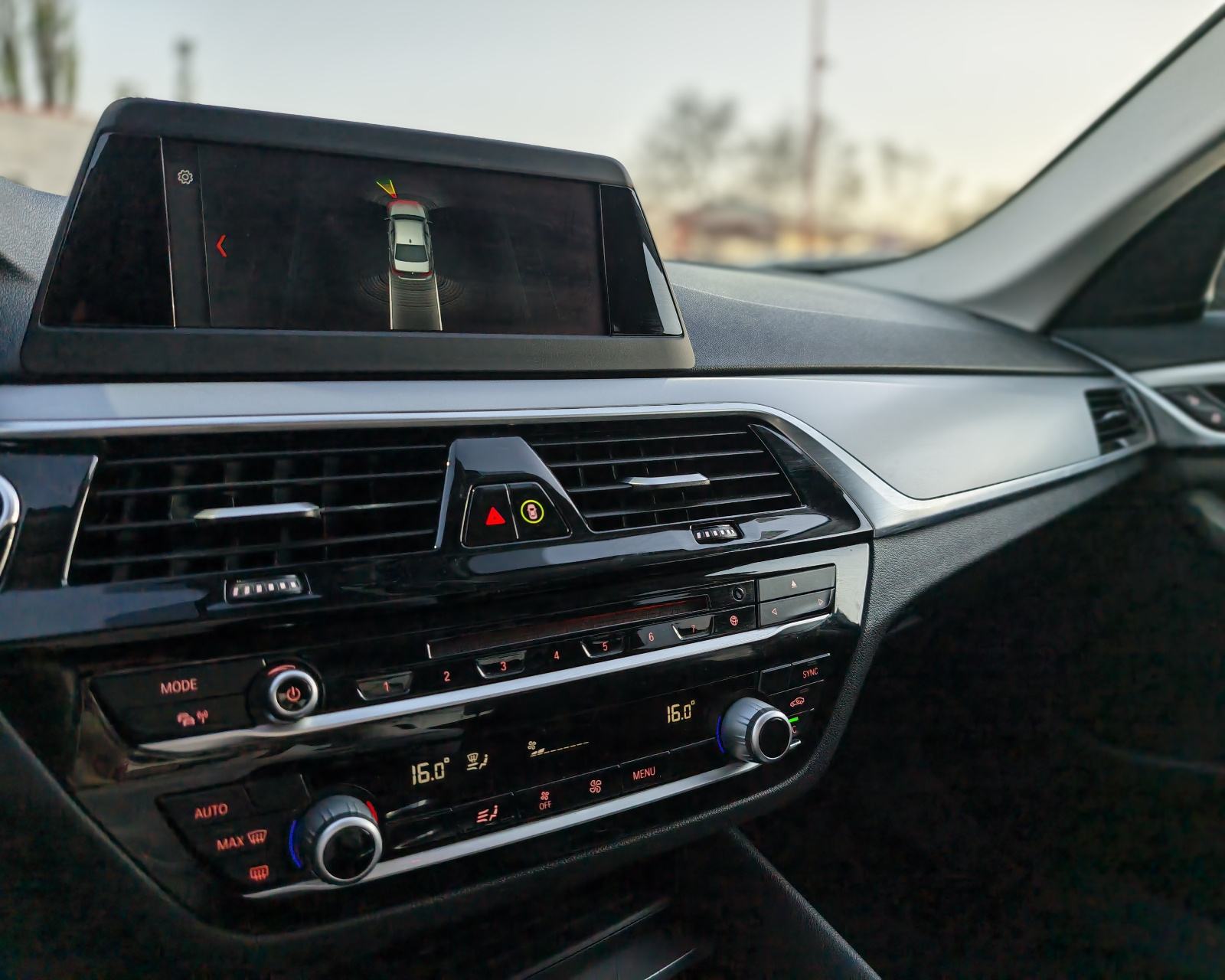 BMW serija 5 520d*Business line*Led*navi*Alu*Garancija
