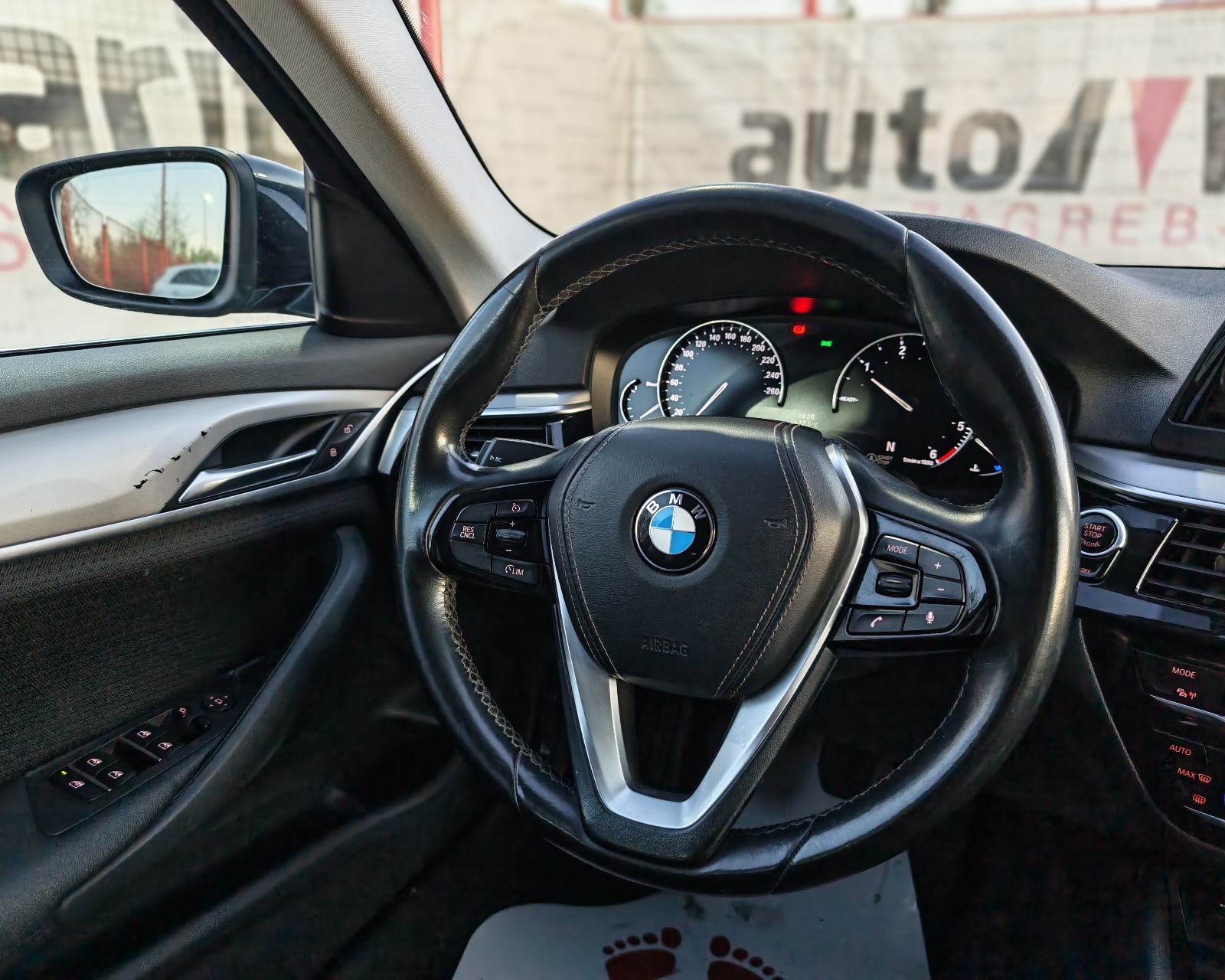 BMW serija 5 520d*Business line*Led*navi*Alu*Garancija