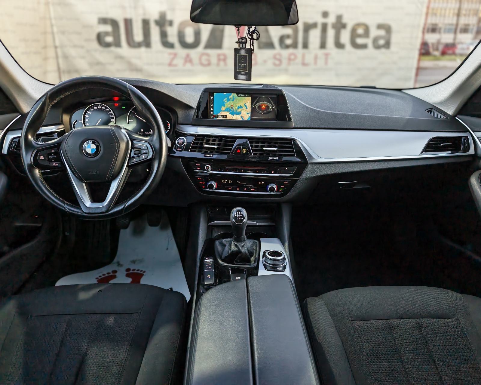 BMW serija 5 520d*Business line*Led*navi*Alu*Garancija