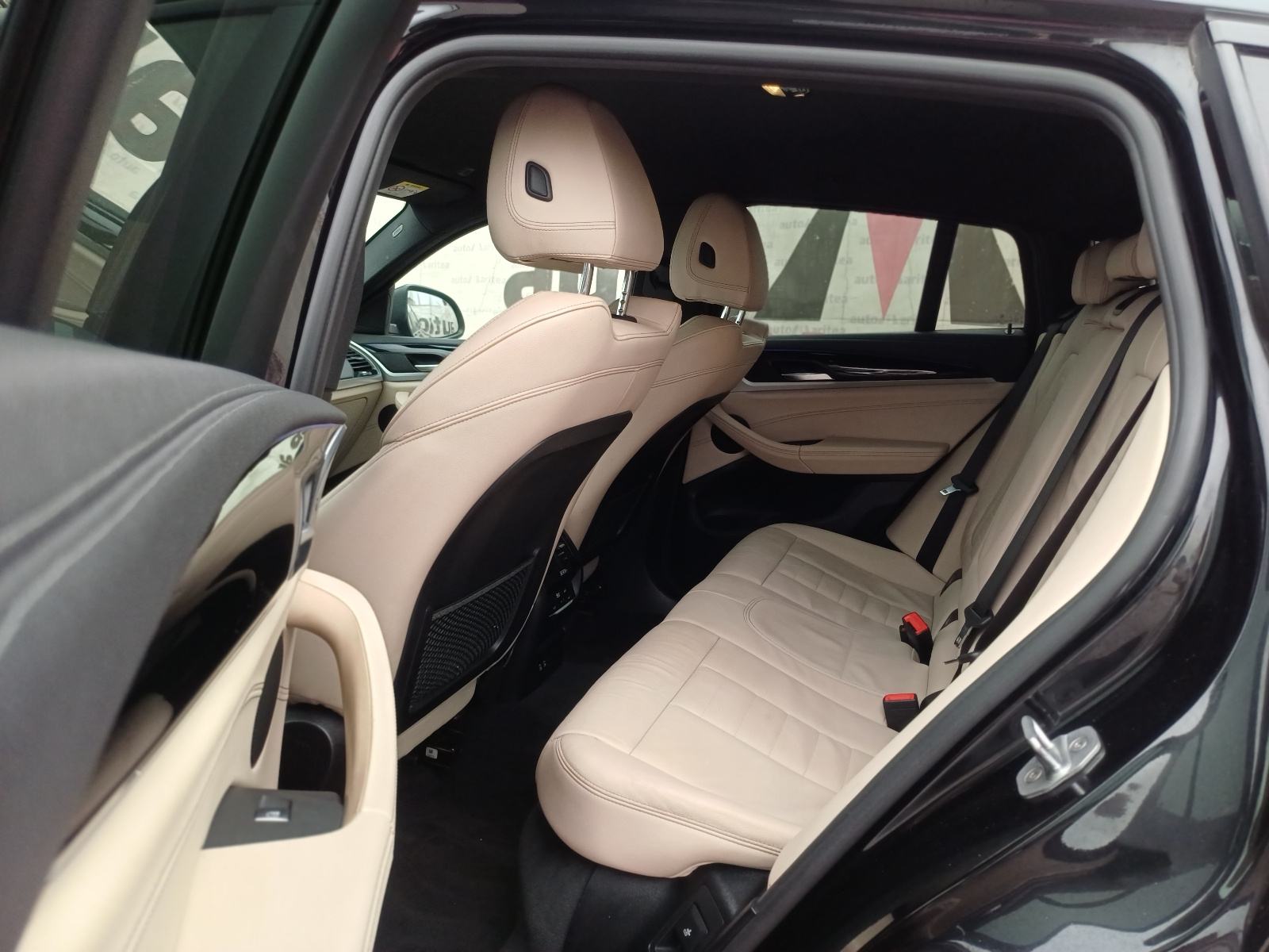 BMW X4 XDrive 20 D M SPORT*Koža,Led, 360 Kamera,Alu"20*