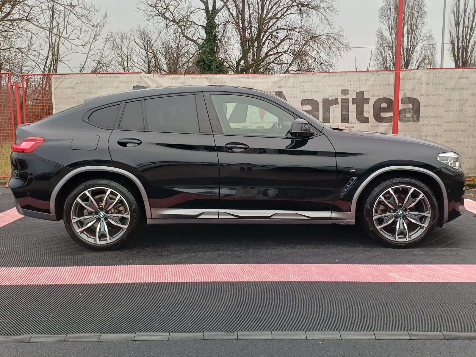 BMW X4 XDrive 20 D M SPORT*Koža,Led, 360 Kamera,Alu"20*