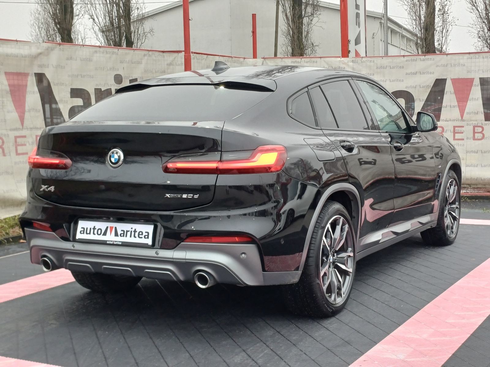 BMW X4 XDrive 20 D M SPORT*Koža,Led, 360 Kamera,Alu"20*