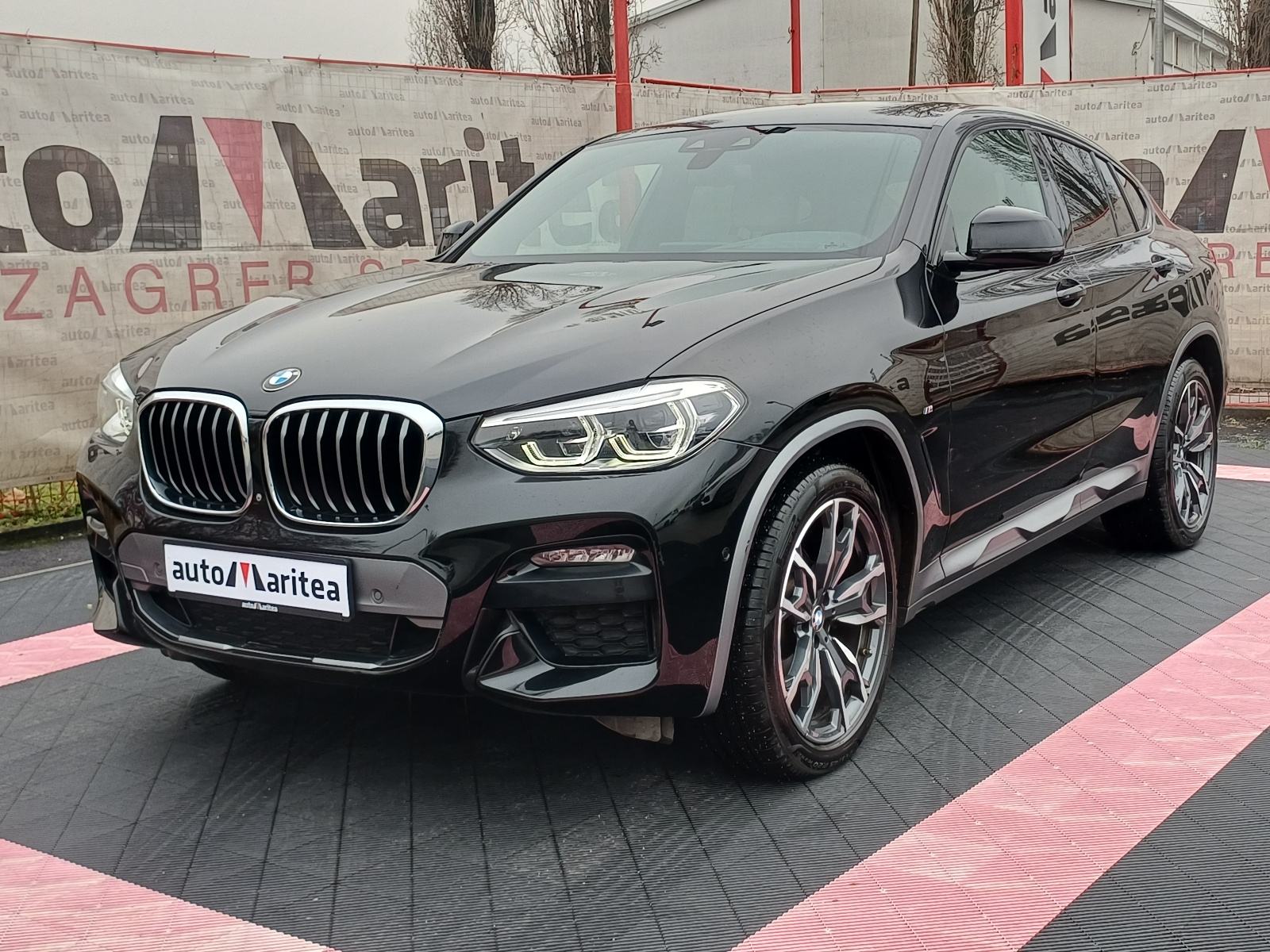BMW X4 XDrive 20 D M SPORT*Koža,Led, 360 Kamera,Alu"20*