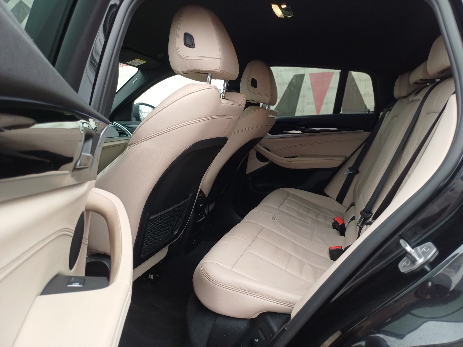 BMW X4 XDrive 20 D M SPORT*Koža,Led, 360 Kamera,Alu"20*
