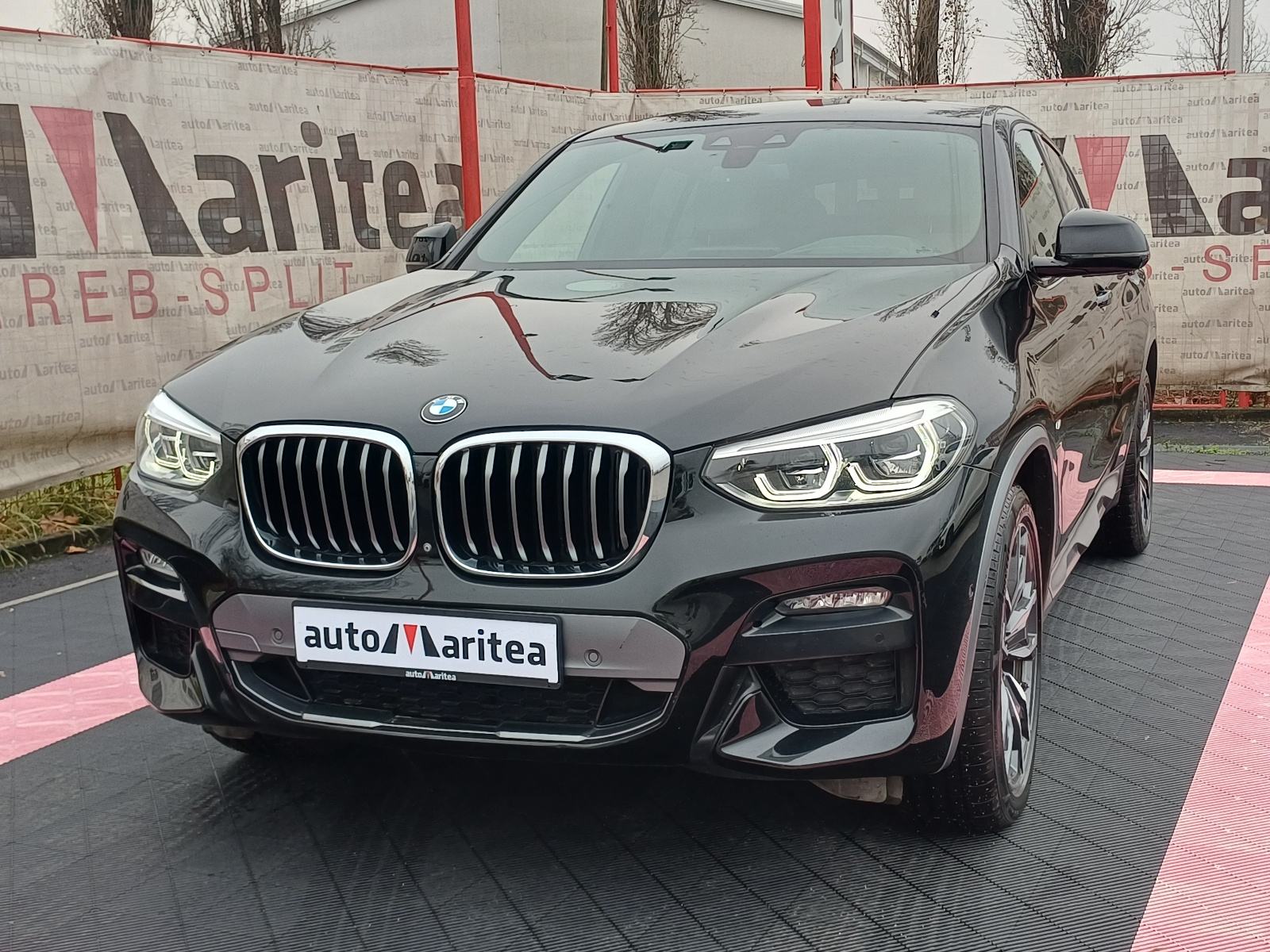 BMW X4 XDrive 20 D M SPORT*Koža,Led, 360 Kamera,Alu"20*