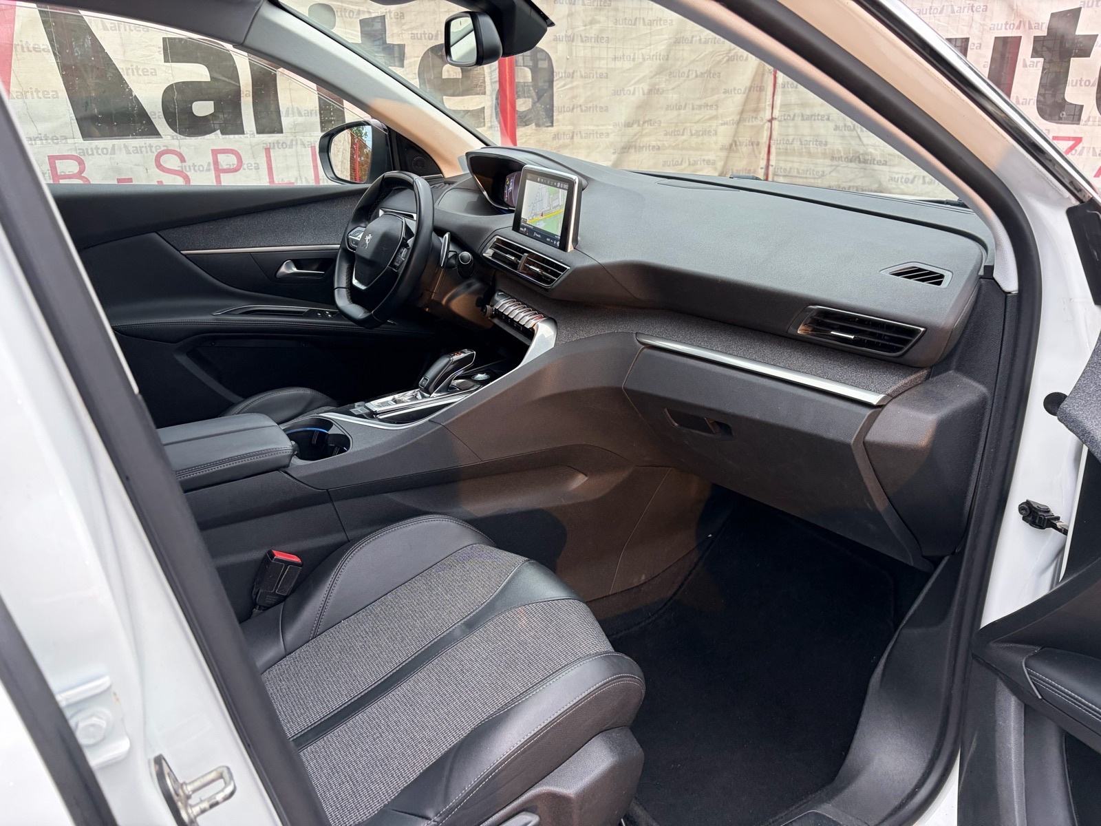 Peugeot 5008 1.5 BlueHDI Allure 7 Sjedala, Virtual, Navigacija, ACC,18