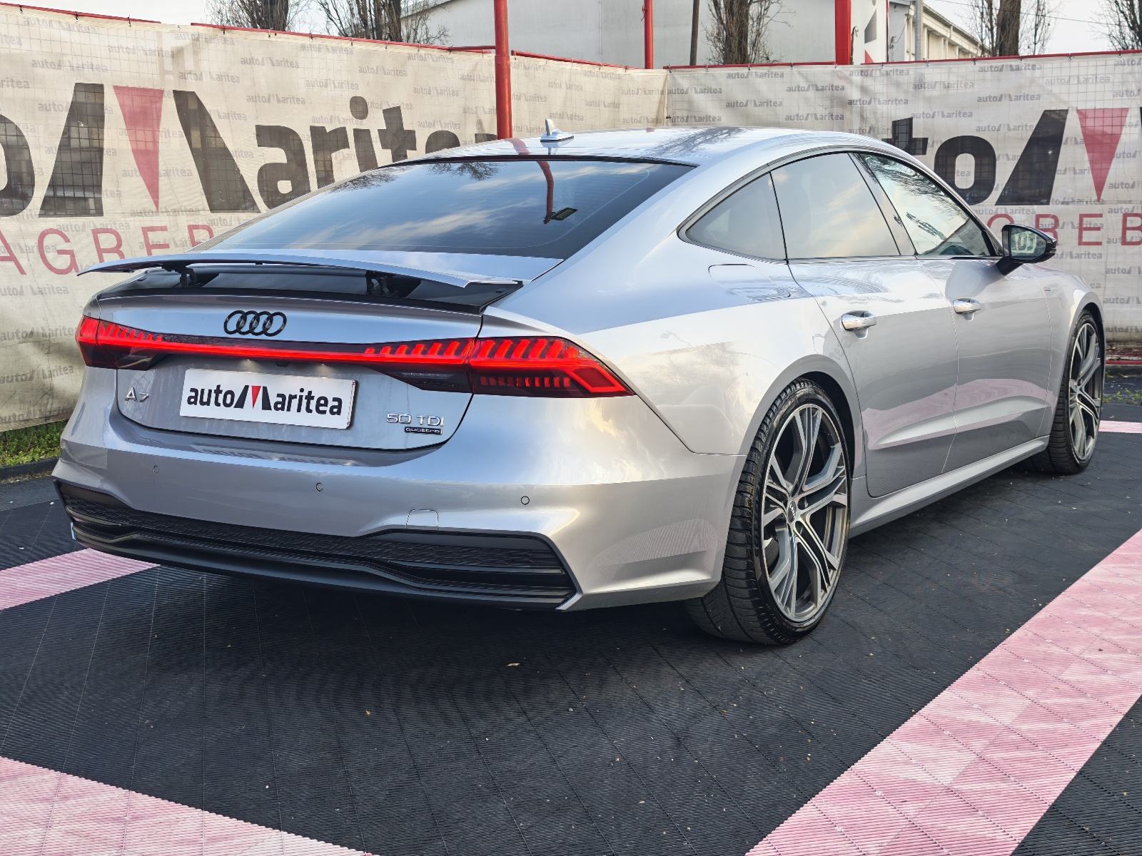 Audi A7 50 TDI Quattro S-line*Koža,Kamera,Led,Alu21* Reg03/27*U PDV-u*