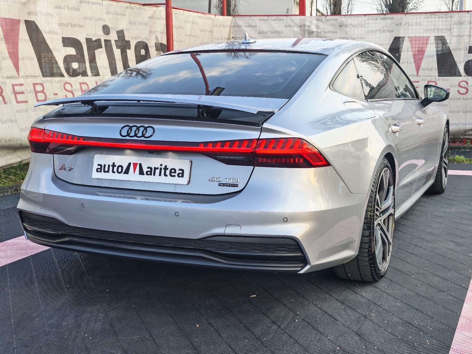 Audi A7 50 TDI Quattro S-line*Koža,Kamera,Led,Alu21* Reg03/27*U PDV-u*