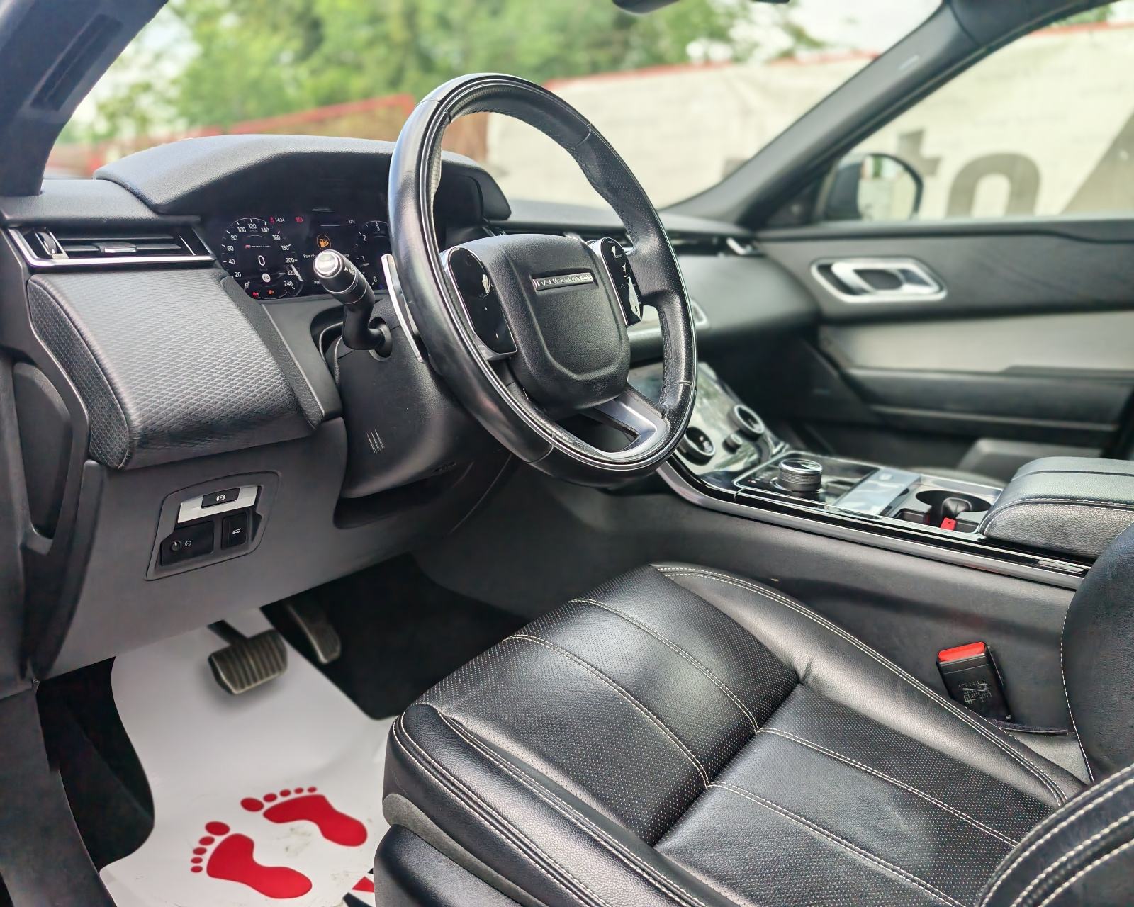 Land Rover Velar 2.0d 240KS☆R-Dynamic☆Panorama☆Virtual☆Garancija