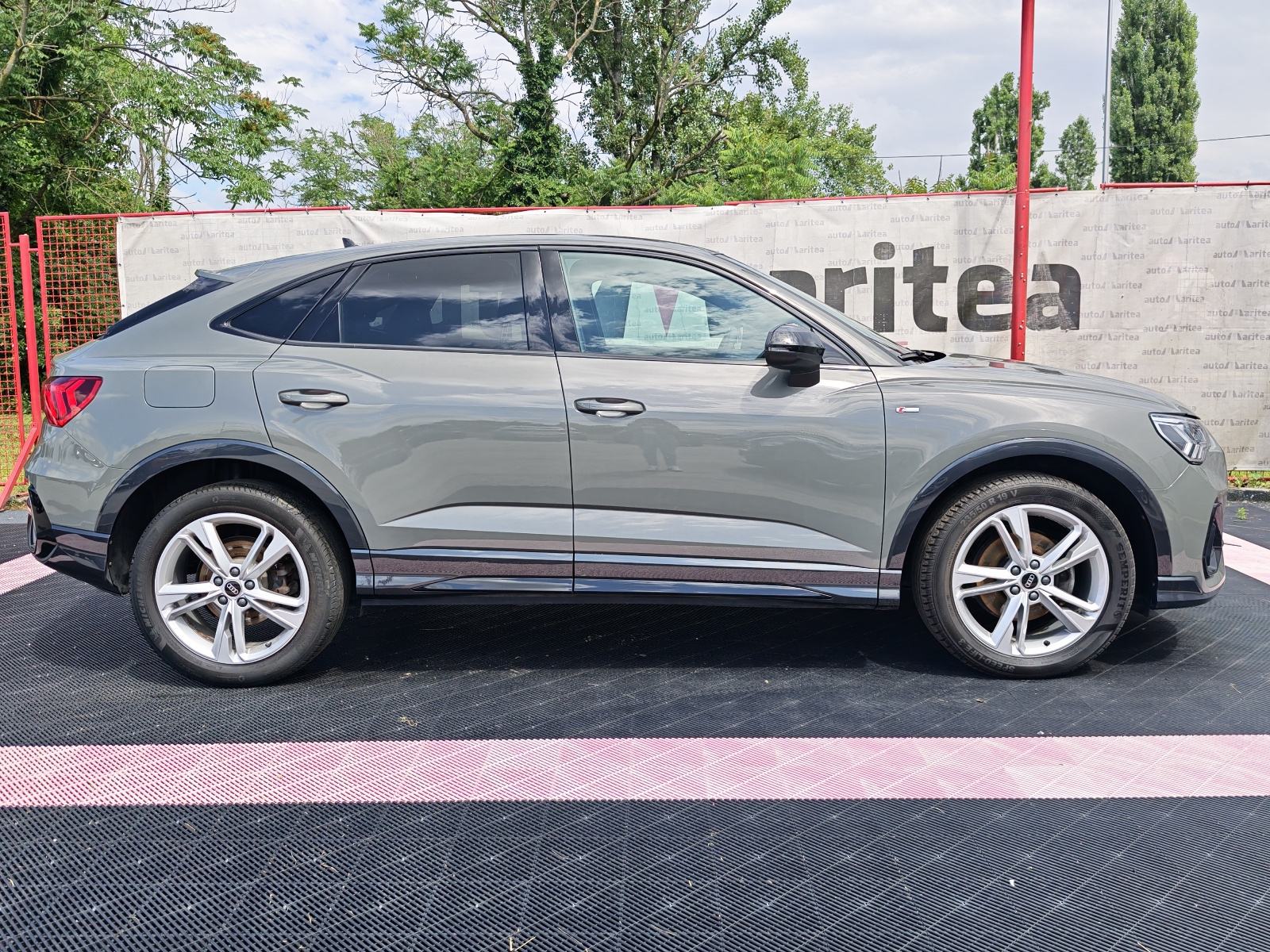 Audi Q3 Sportback 35TDI* 3XS-Line*Virtual*Alu19*Matrix*Garancija