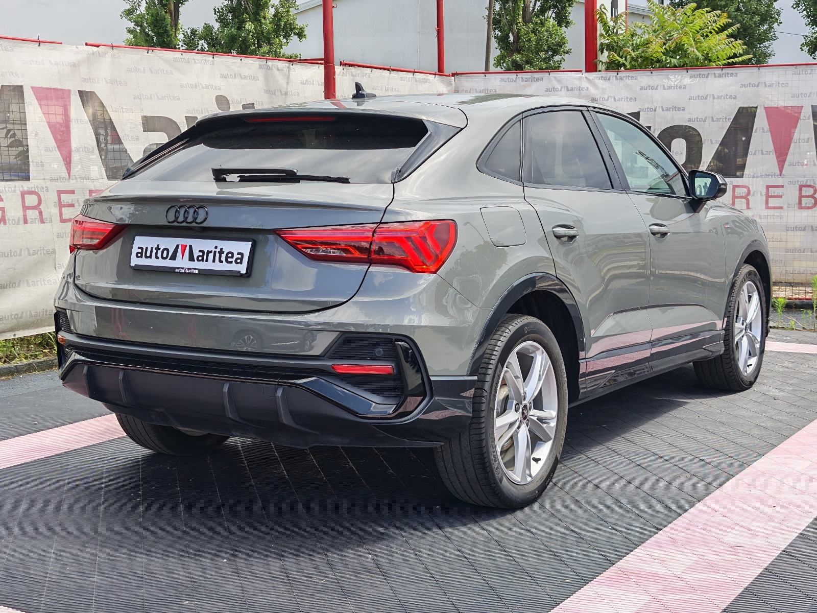 Audi Q3 Sportback 35TDI* 3XS-Line*Virtual*Alu19*Matrix*Garancija