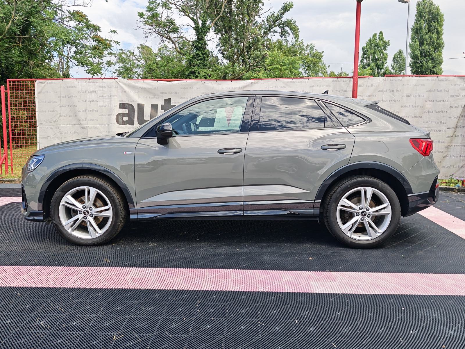 Audi Q3 Sportback 35TDI* 3XS-Line*Virtual*Alu19*Matrix*Garancija