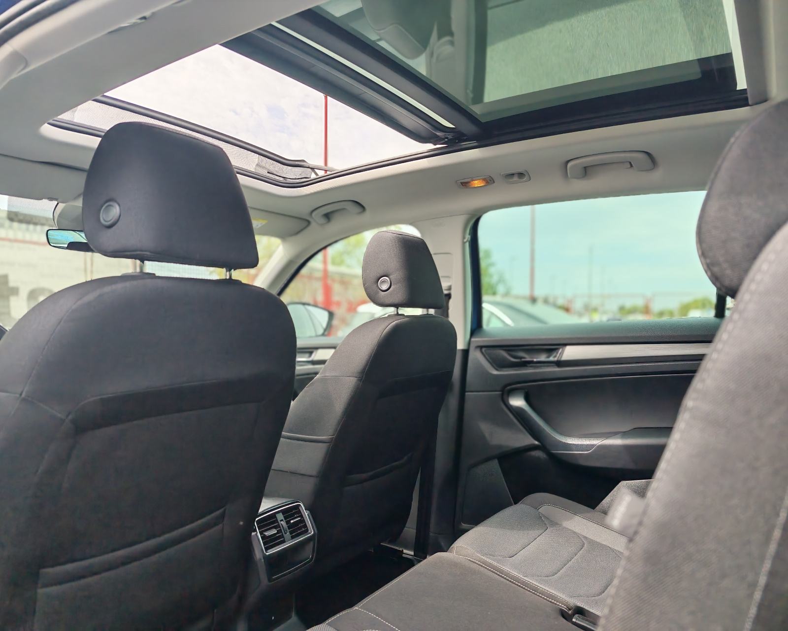 Škoda Kodiaq 2,0 TDI DSG*Sport,Navi,Kamera,Panorama,7 sjedala,Alu"17*