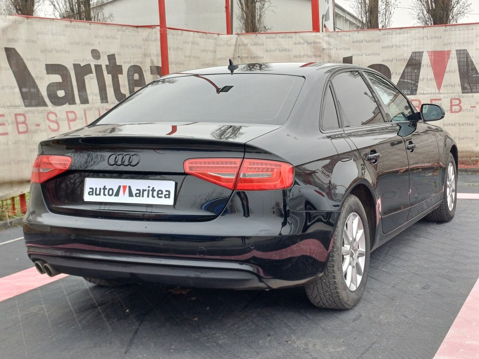 Audi A4 2,0 TDI Multitronic* Navi,Senzori,Koža,Xenon,Alu"16*Reg 04/27*