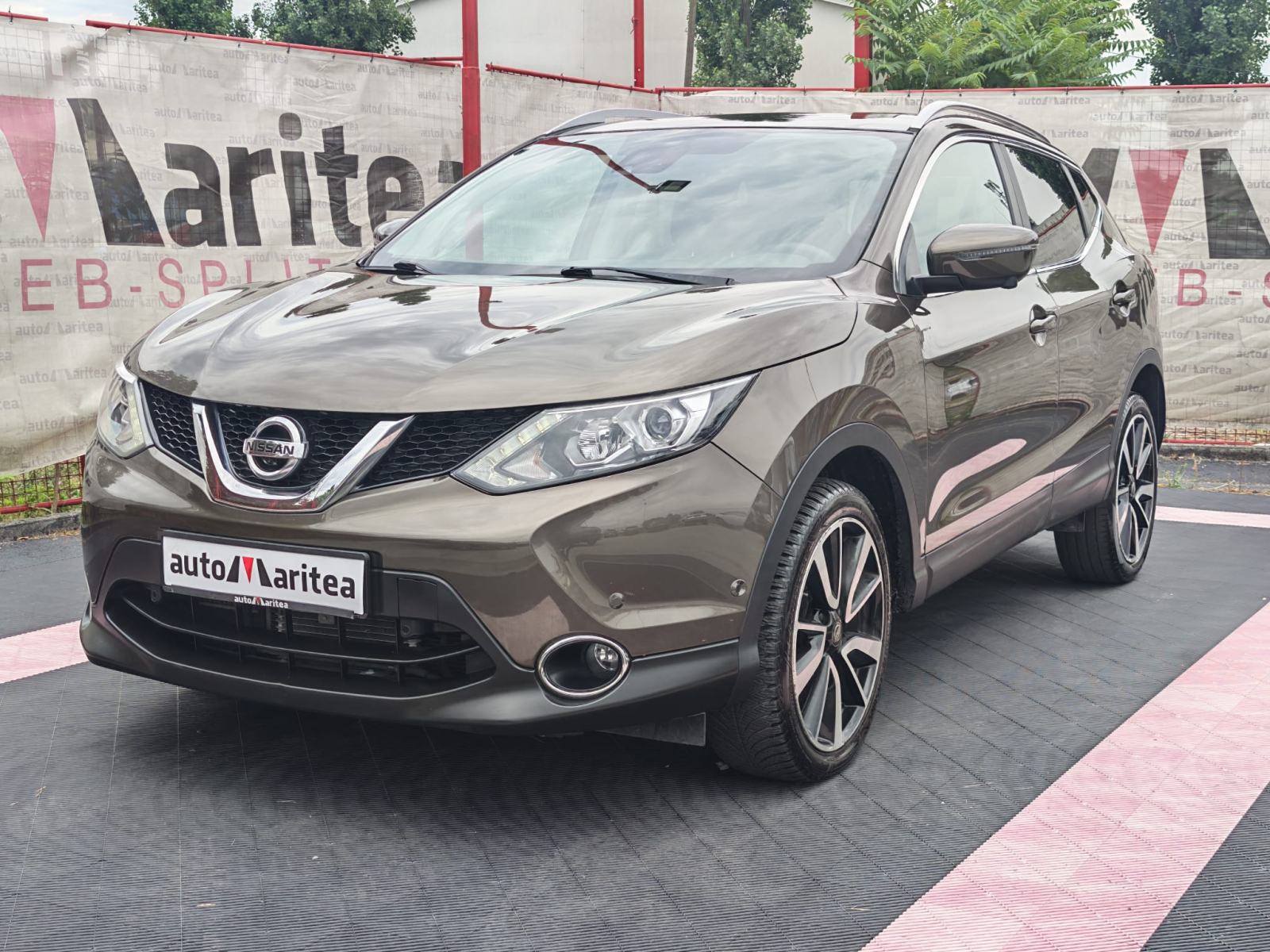 Nissan Qashqai 1,6 dCi X-Tronic*Panorama*Led*Navi*Alu19*Garanija