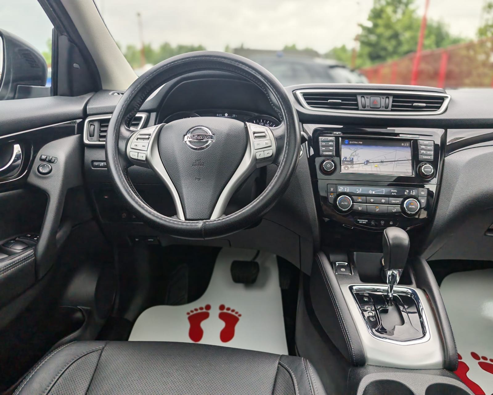 Nissan Qashqai 1,6 dCi X-Tronic*Panorama*Led*Navi*Alu19*Garanija