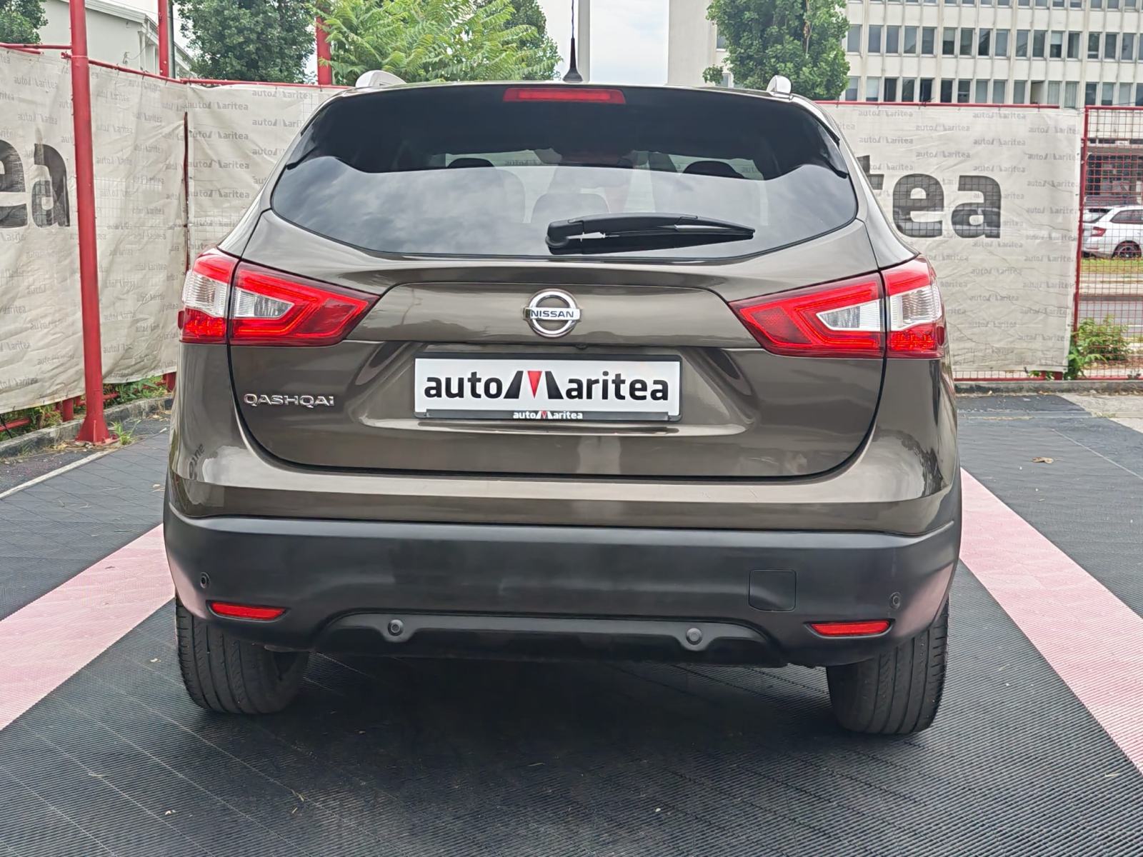 Nissan Qashqai 1,6 dCi X-Tronic*Panorama*Led*Navi*Alu19*Garanija