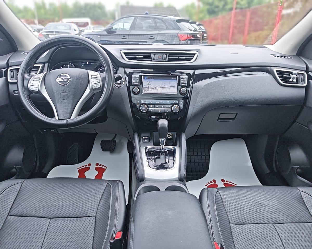 Nissan Qashqai 1,6 dCi X-Tronic*Panorama*Led*Navi*Alu19*Garanija