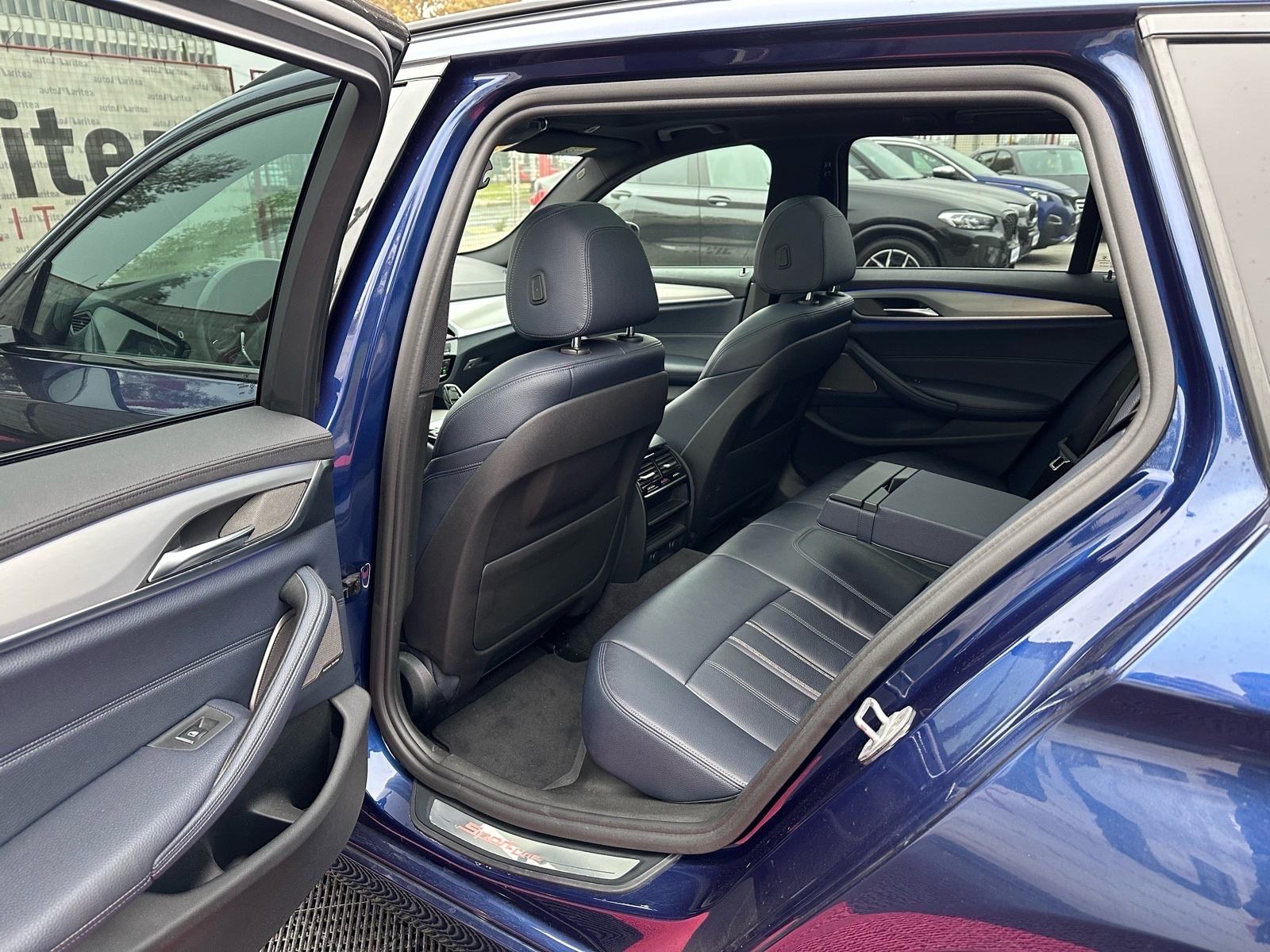 BMW serija 5 Touring 520d Sportline•Panorama•Digitalni sat•u PDV-u•