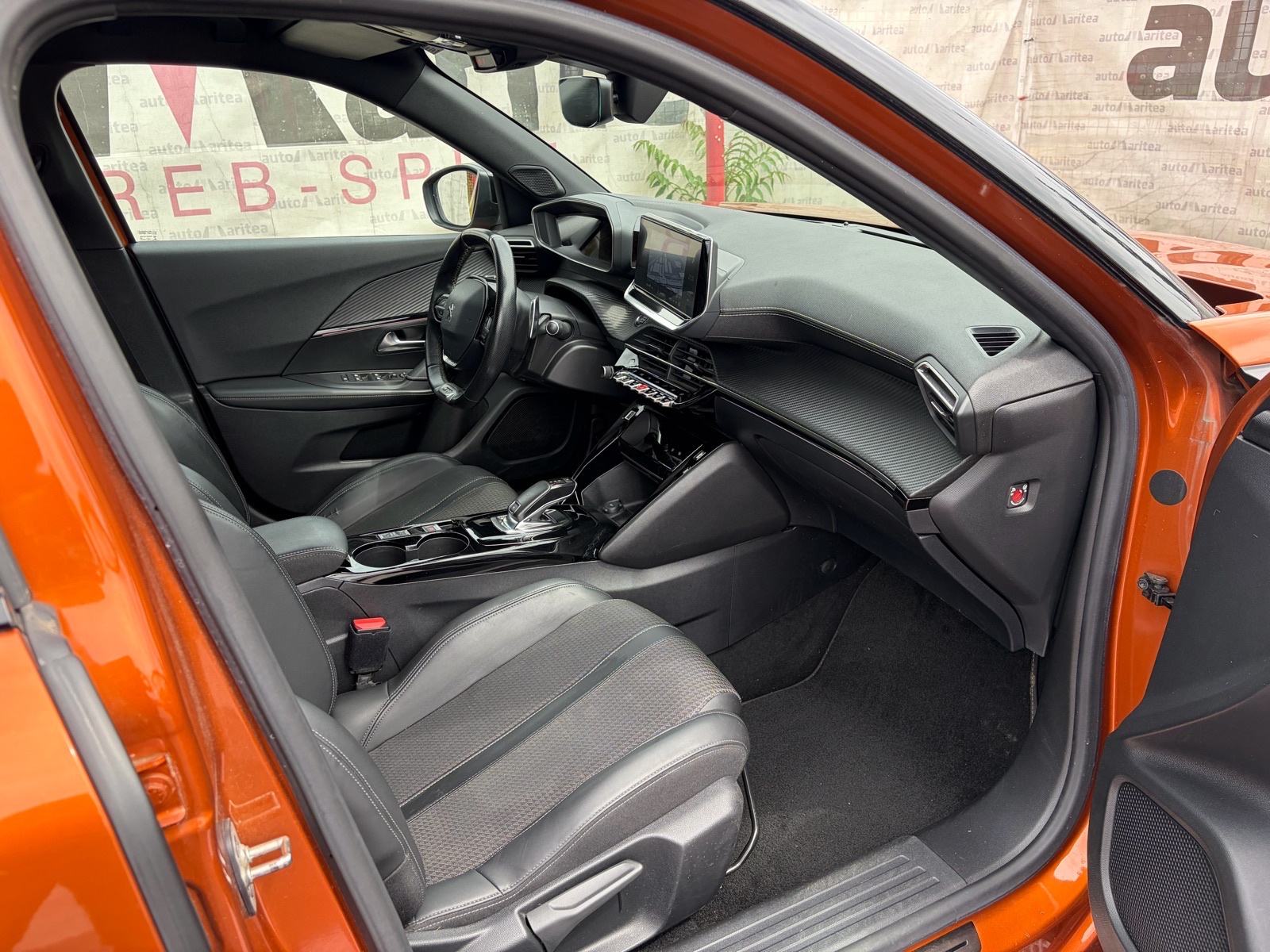 Peugeot 2008 1.5 BlueHDI GT Line•Matrix•Kamera•3D Cockpit•Navi•17"