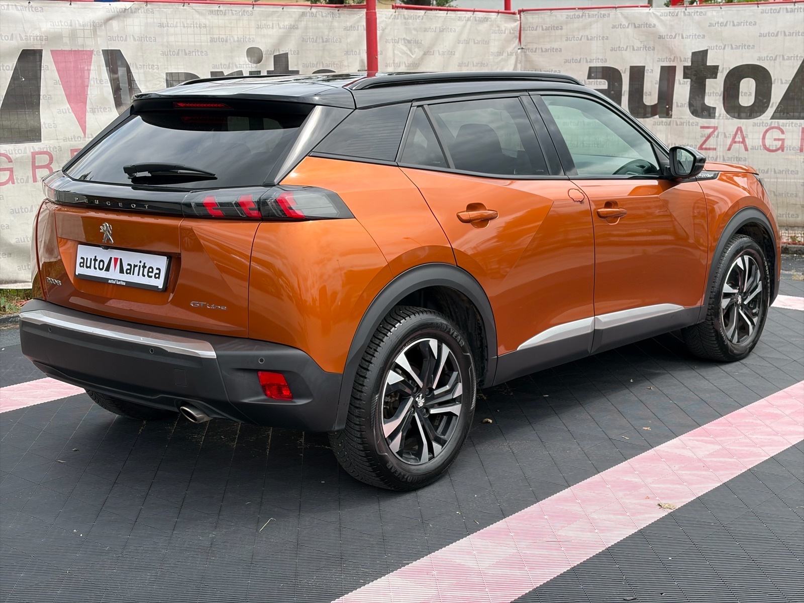 Peugeot 2008 1.5 BlueHDI GT Line•Matrix•Kamera•3D Cockpit•Navi•17"