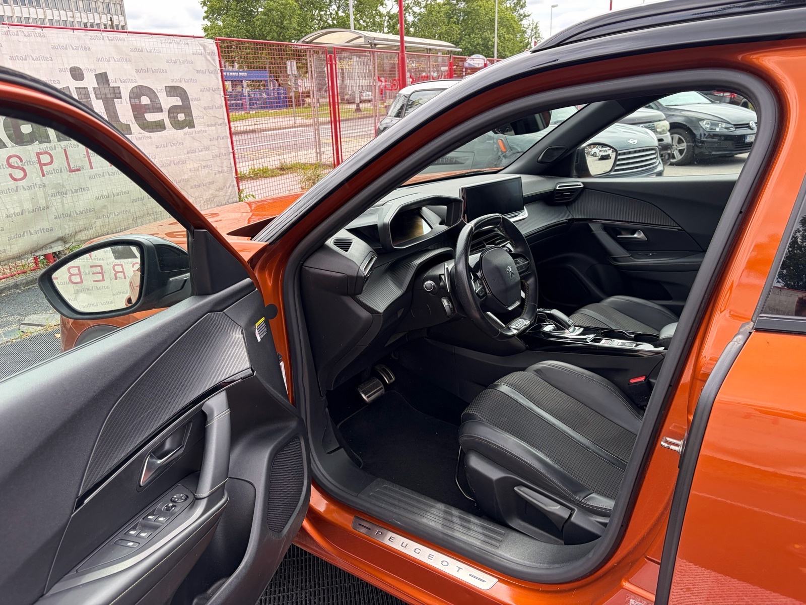 Peugeot 2008 1.5 BlueHDI GT Line•Matrix•Kamera•3D Cockpit•Navi•17"