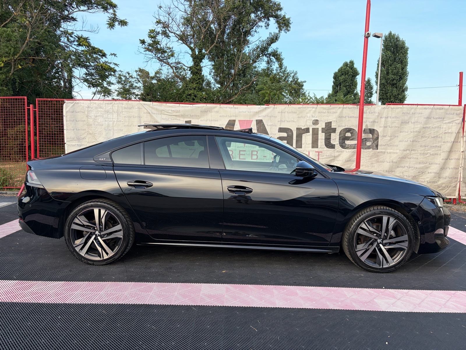 Peugeot 508 GT Line•Panorama•Virtual•360 Kamera•Keyless GO•Focal•19"
