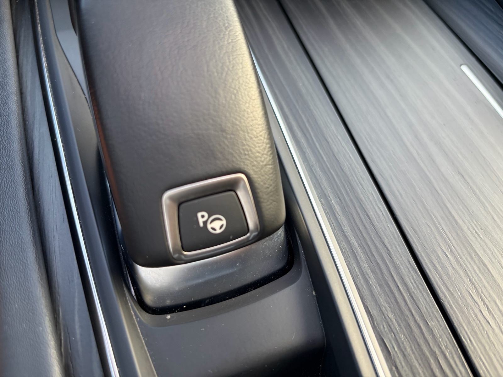 Peugeot 508 GT Line•Panorama•Virtual•360 Kamera•Keyless GO•Focal•19"