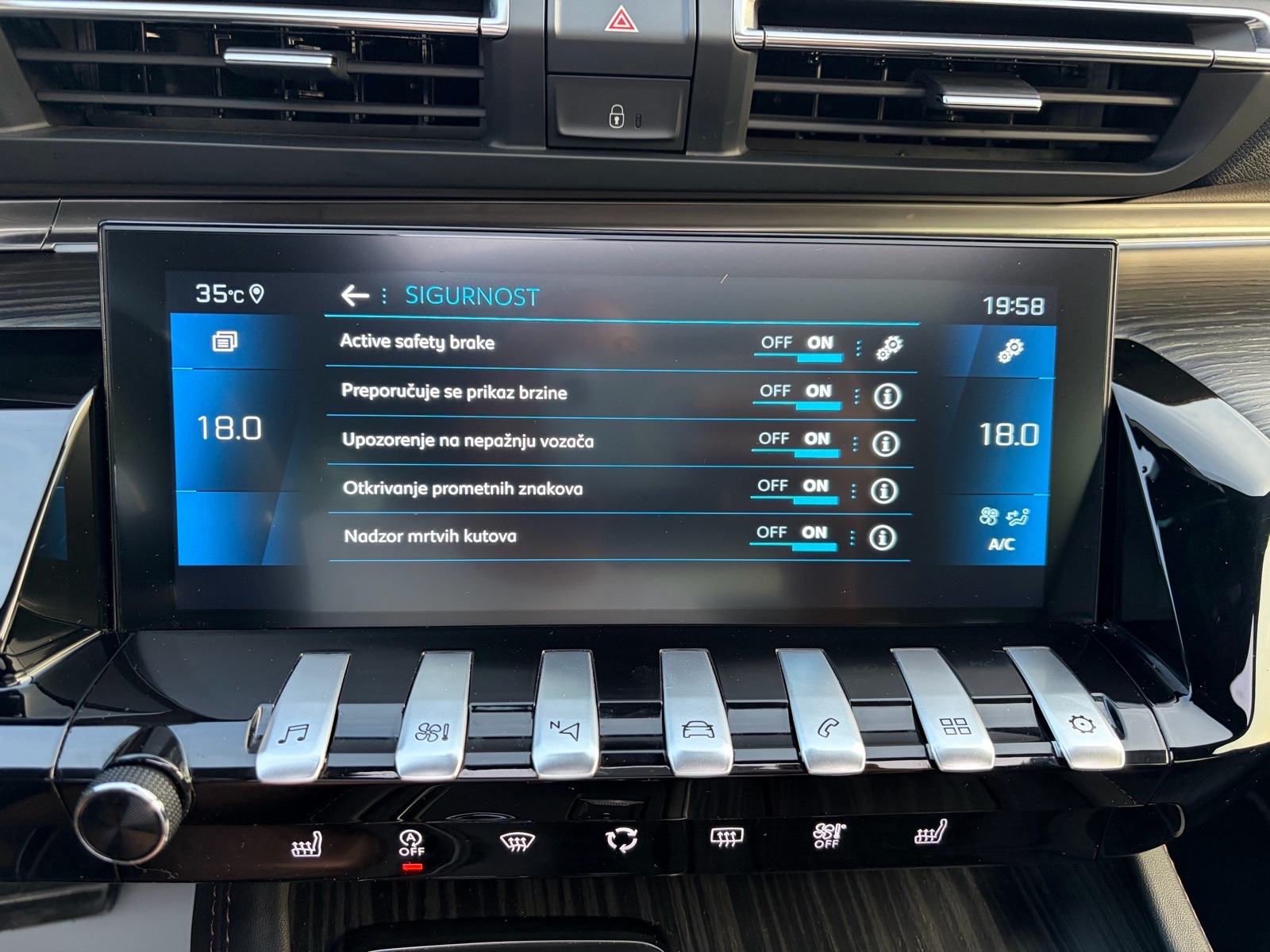 Peugeot 508 GT Line•Panorama•Virtual•360 Kamera•Keyless GO•Focal•19"