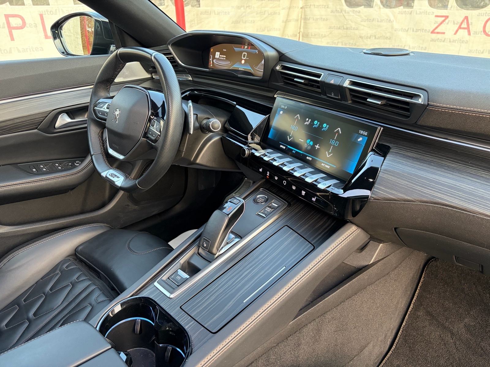 Peugeot 508 GT Line•Panorama•Virtual•360 Kamera•Keyless GO•Focal•19"