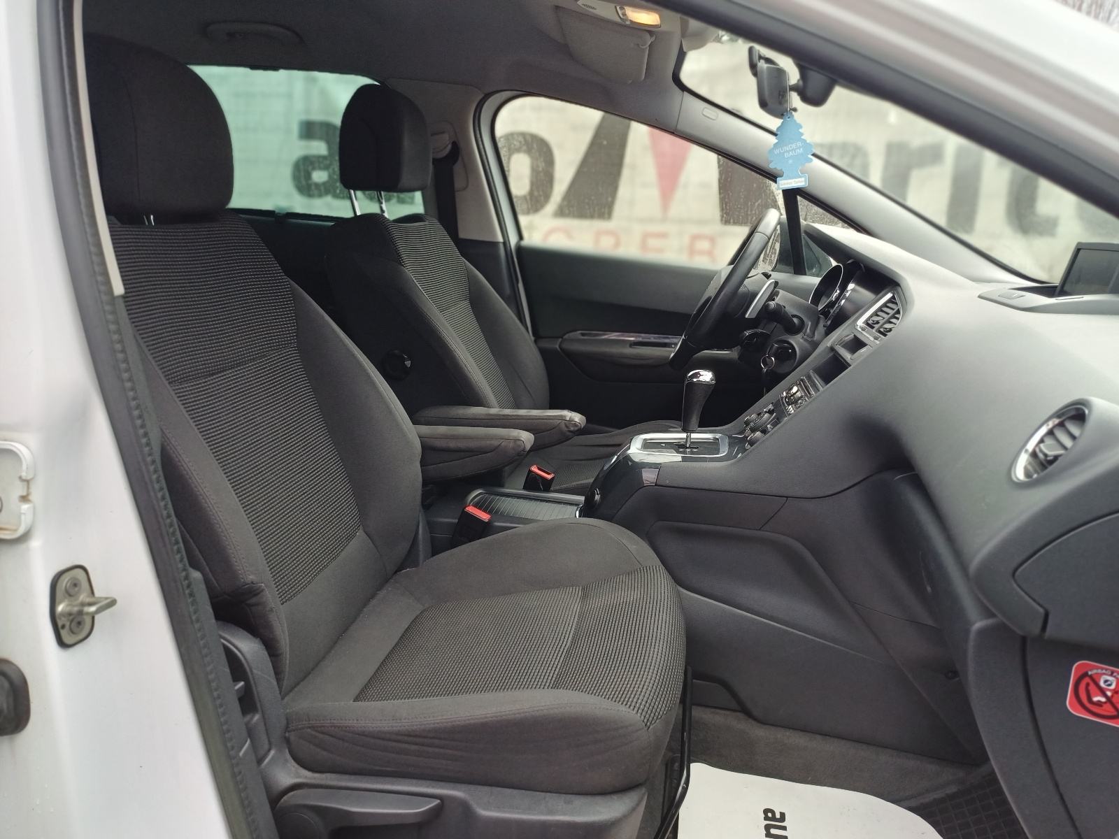 Peugeot 5008 1,6 e-HDi*Automatik, Navigacija, Senzori, 7 Sjedala*