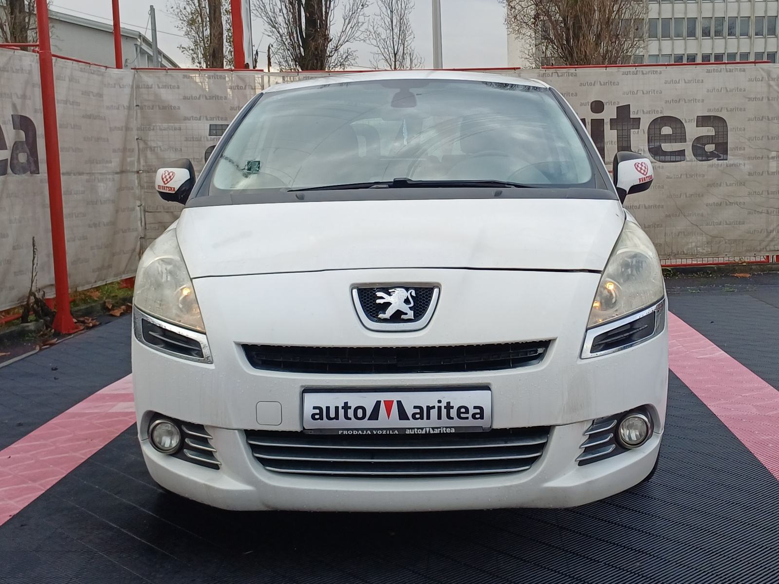 Peugeot 5008 1,6 e-HDi*Automatik, Navigacija, Senzori, 7 Sjedala*