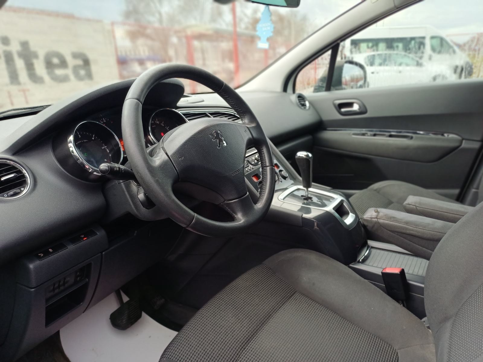 Peugeot 5008 1,6 e-HDi*Automatik, Navigacija, Senzori, 7 Sjedala*