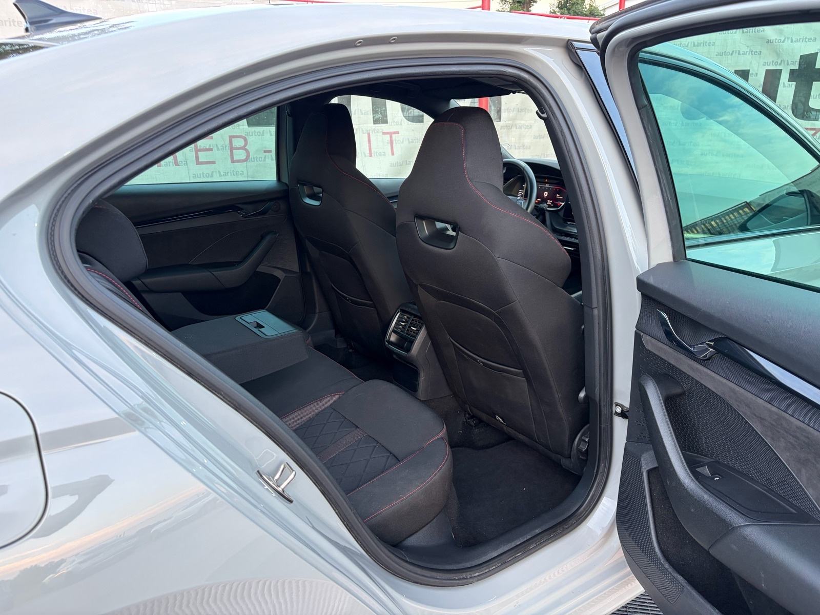 Škoda Octavia 2.0 VRS TDI DSG•Crystal•Virtual•Kamera•Keyless GO•19"