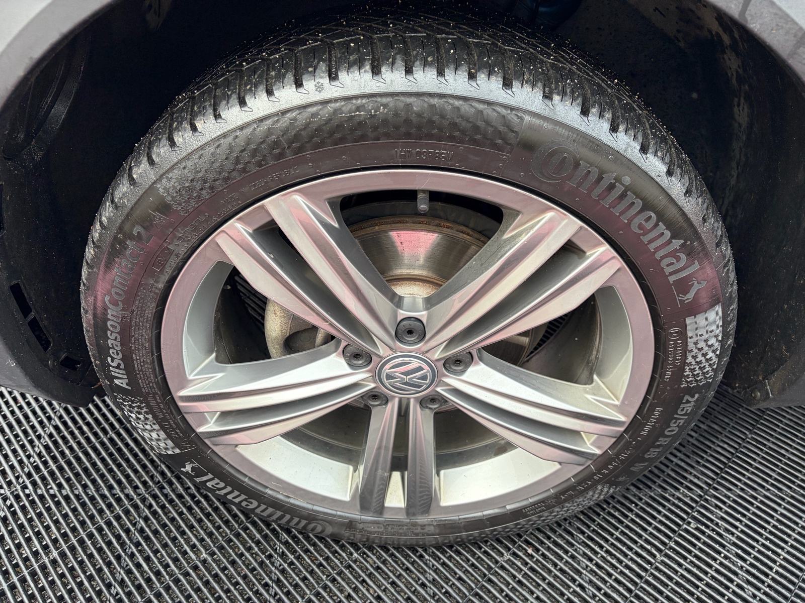 VW T-Roc 1.6 TDI Style•Matrix•Led•Jamstvo•18"