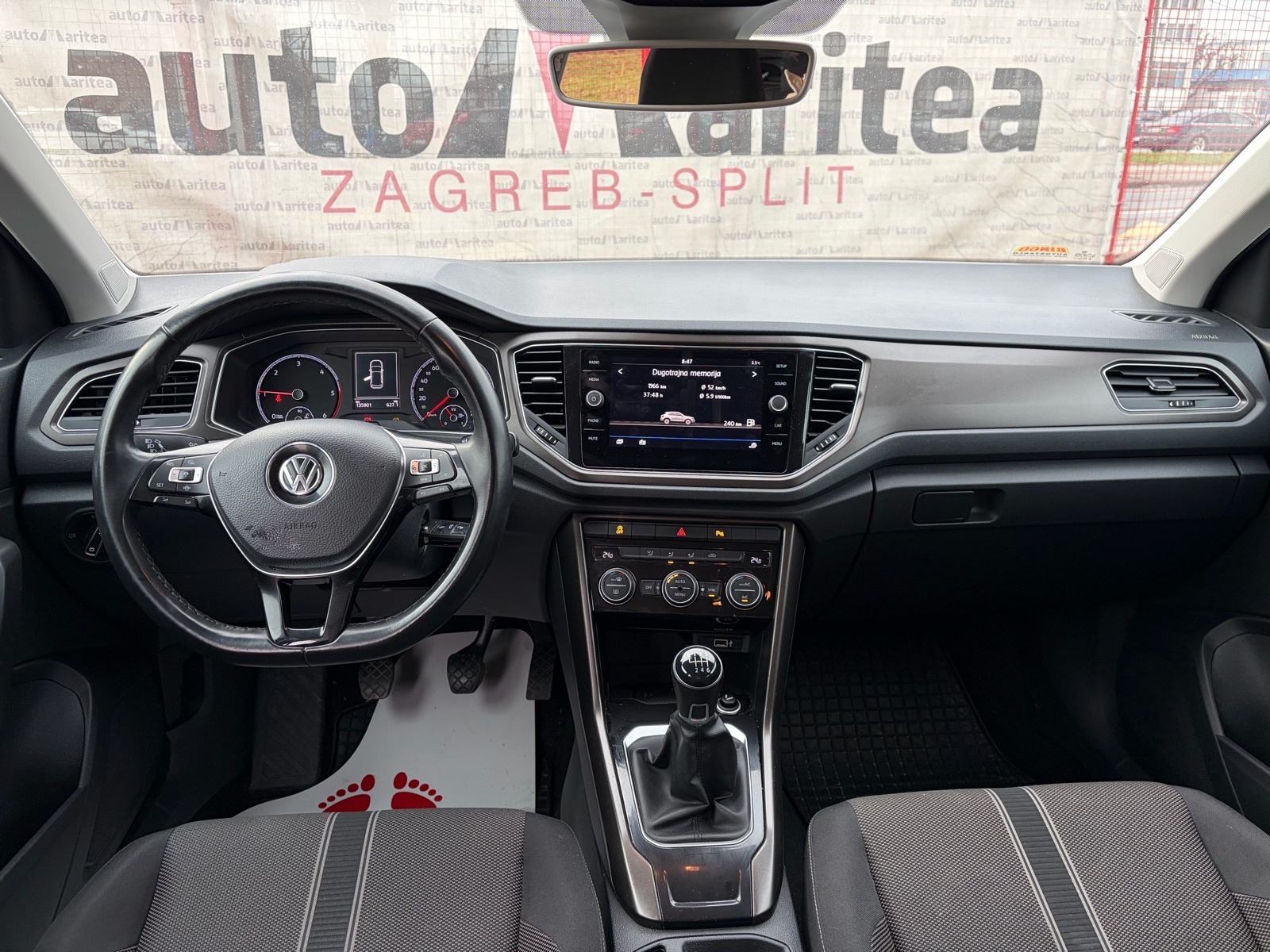 VW T-Roc 1.6 TDI Style•Matrix•Led•Jamstvo•18"
