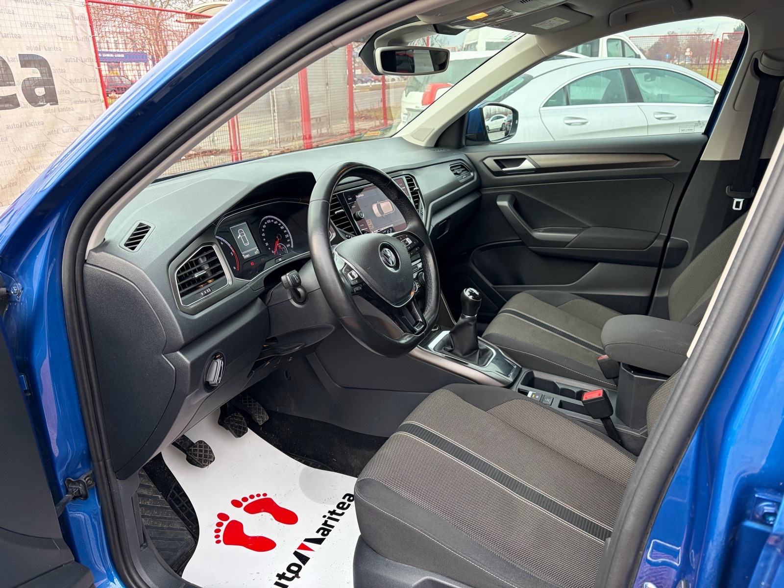 VW T-Roc 1.6 TDI Style•Matrix•Led•Jamstvo•18"