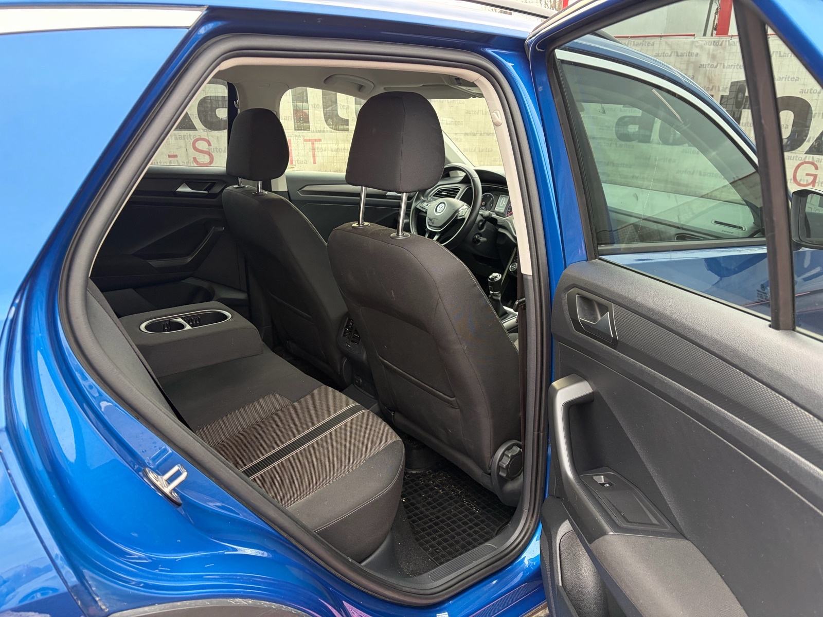 VW T-Roc 1.6 TDI Style•Matrix•Led•Jamstvo•18"