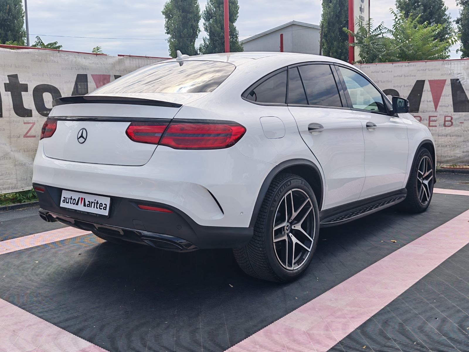 Mercedes-Benz GLE Coupe 350 d 4MATIC*Amg, Koža, Kamera*